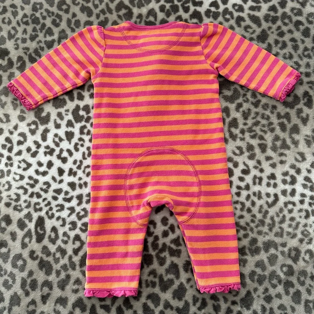 2006 babyGap Striped One Piece in Pink Orange Size 6-12 Newborn